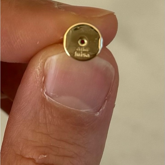 Ana Luisa Medium Gold Hoops - Picture 3 of 3